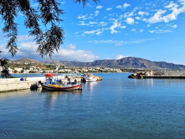 makry gialos beach