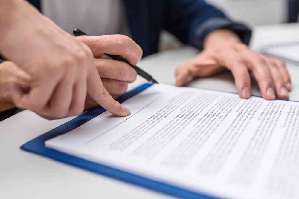 Understanding car rental terms and conditions in Heraklion